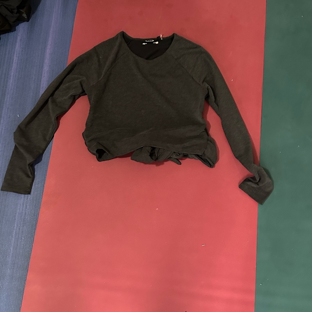 New The Upside Gray Top Size L Large